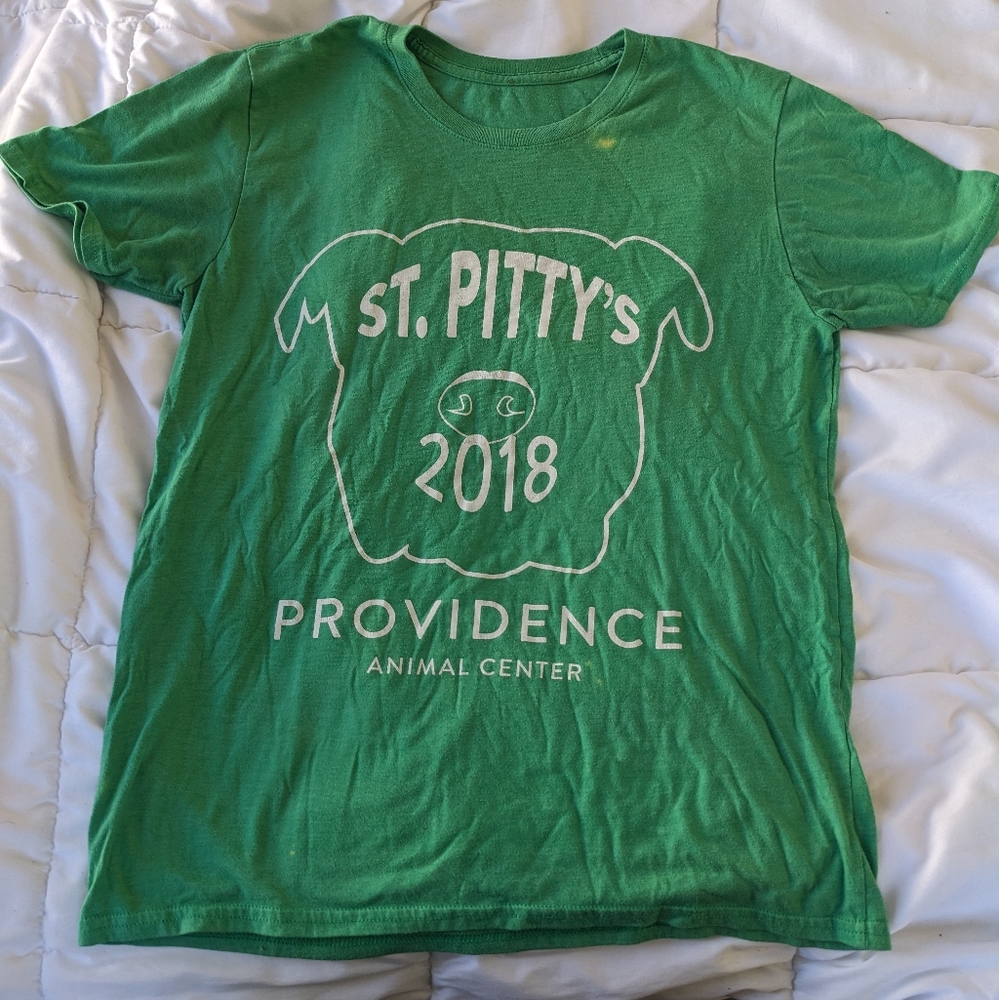 Green St. Pitty's Pub Crawl Tee - medium. Green
